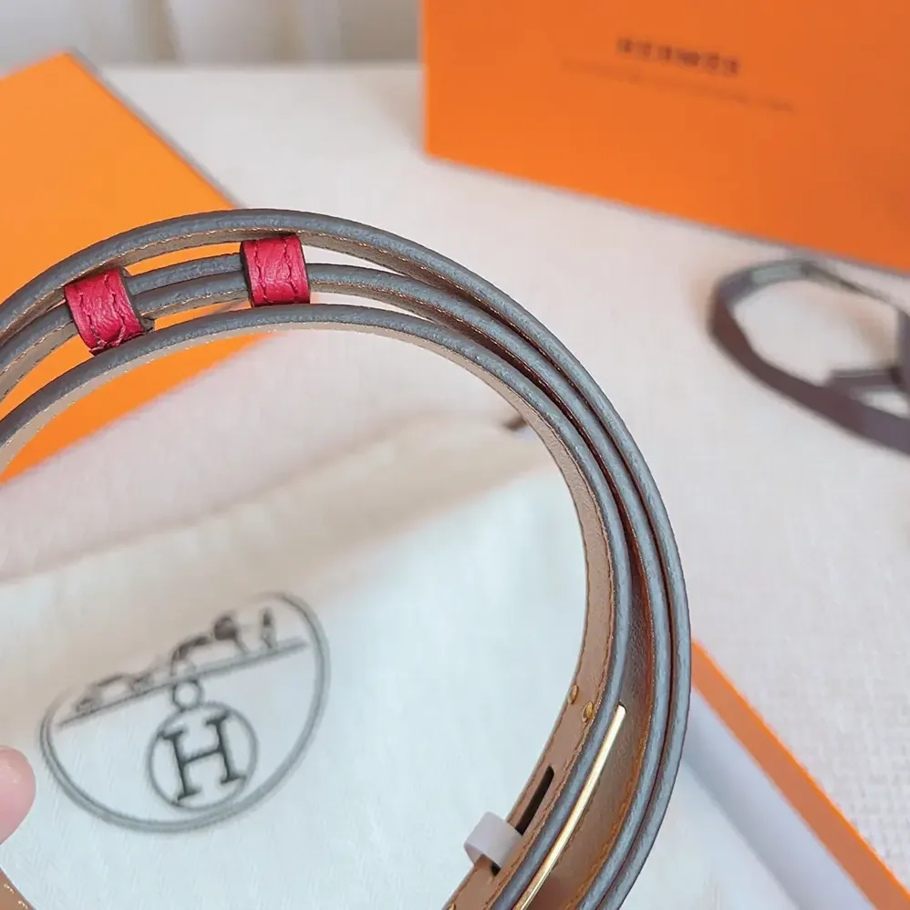 Hermes Kelly 18 Belt for Women in Red Hermes Kelly 18 Belt for Women in Red