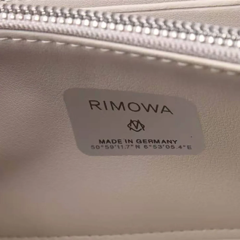 Dior Dior and Rimowa Personal Clutch Aluminum and Grained Calfskin for Men in White Dior Dior and Rimowa Personal Clutch Aluminum and Grained Calfskin for Men in White