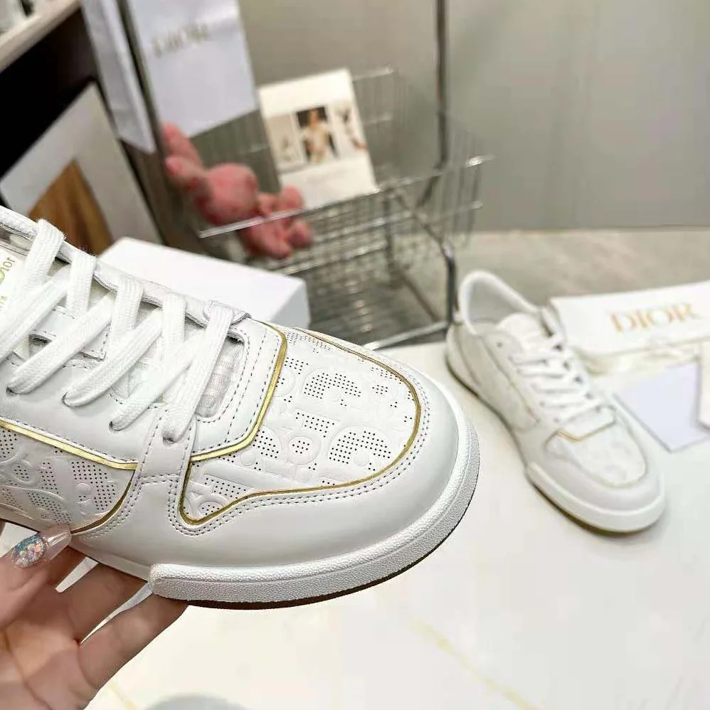 Dior One Sneaker White and Gold-Tone Dior Oblique Perforated Calfskin for Unisex Dior One Sneaker White and Gold-Tone Dior Oblique Perforated Calfskin for Unisex