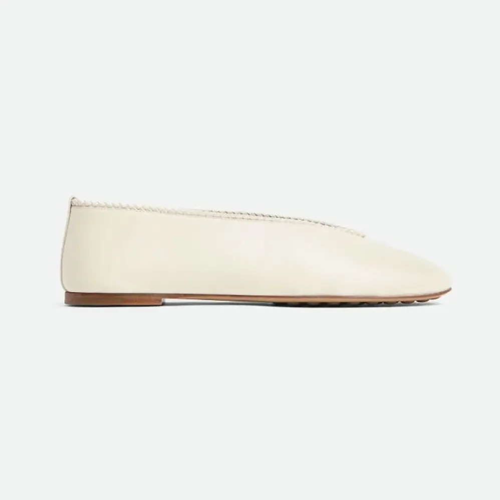 Bottega Veneta Rosa Ballerina for Women in Sea Salt Bottega Veneta Rosa Ballerina for Women in Sea Salt