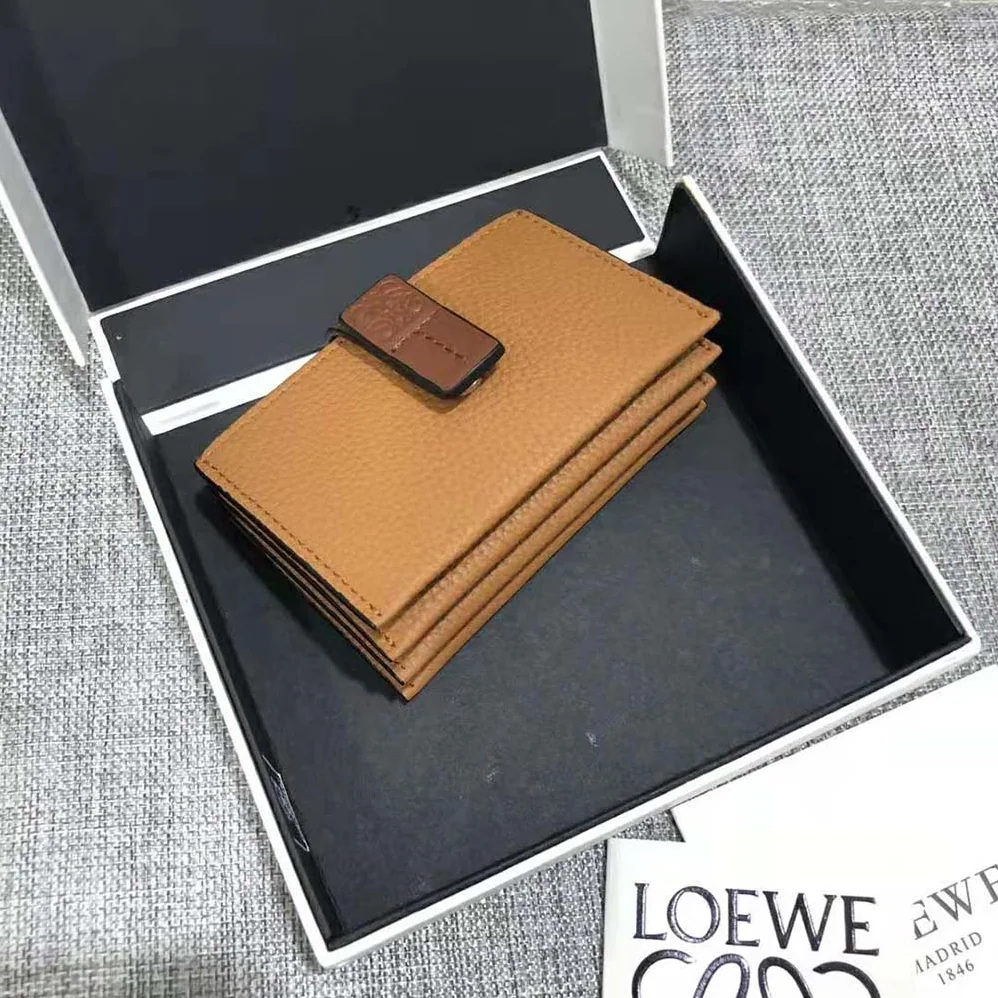 Loewe Accordion Cardholder in Soft Grained Calfskin for Women in Brown Loewe Accordion Cardholder in Soft Grained Calfskin for Women in Brown