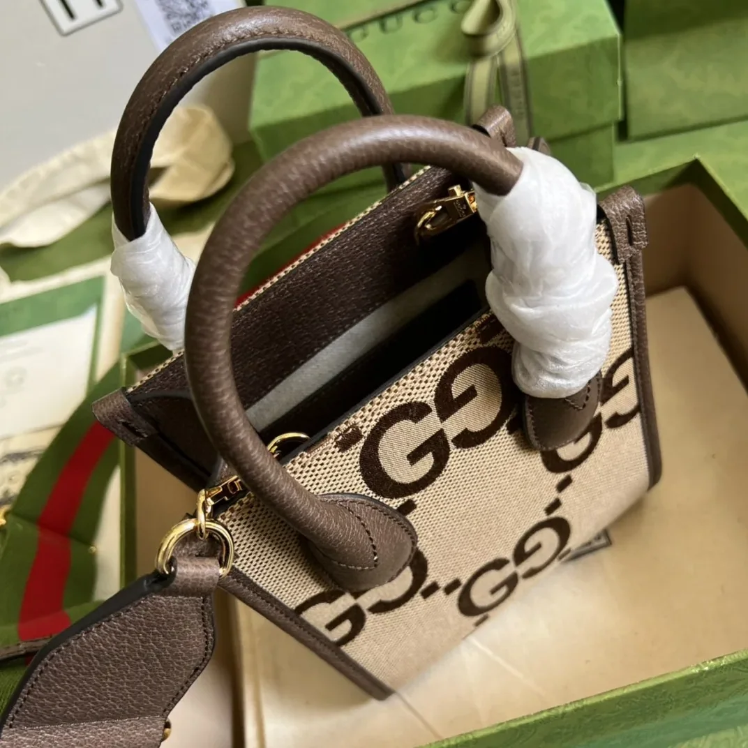 Gucci Jumbo GG Mini Tote Bag / Camel And Ebony Jumbo Canvas Gold Hardware Gucci Jumbo GG Mini Tote Bag / Camel And Ebony Jumbo Canvas Gold Hardware