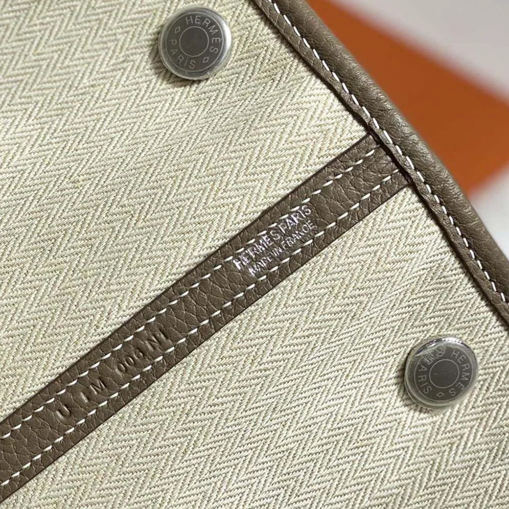 Hermes Garden Party 36 Voyage Bag for Unisex in Gray