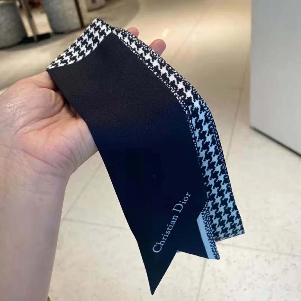 Dior 30 Montaigne Mitzah Scarf Black and White Silk Twill for Women