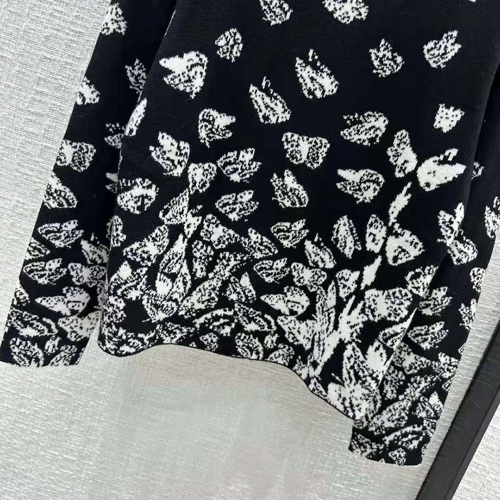 Dior Dioralps Reversible Sweater Black and White Technical Cashmere Knit for Men