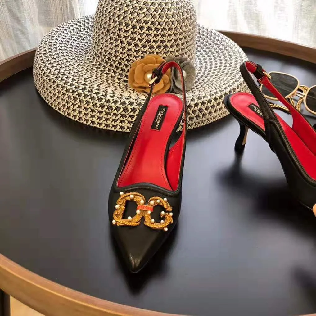 Dolce Gabbana D&G DG AMORE Slingbacks in Calfskin for Women in Black Dolce Gabbana D&G DG AMORE Slingbacks in Calfskin for Women in Black
