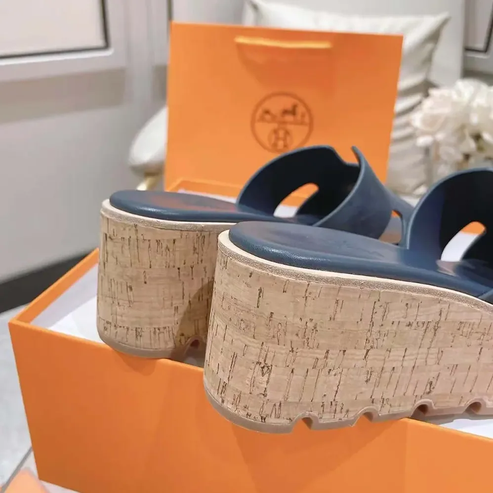Hermes Eze 30 Sandal for Women in Navy