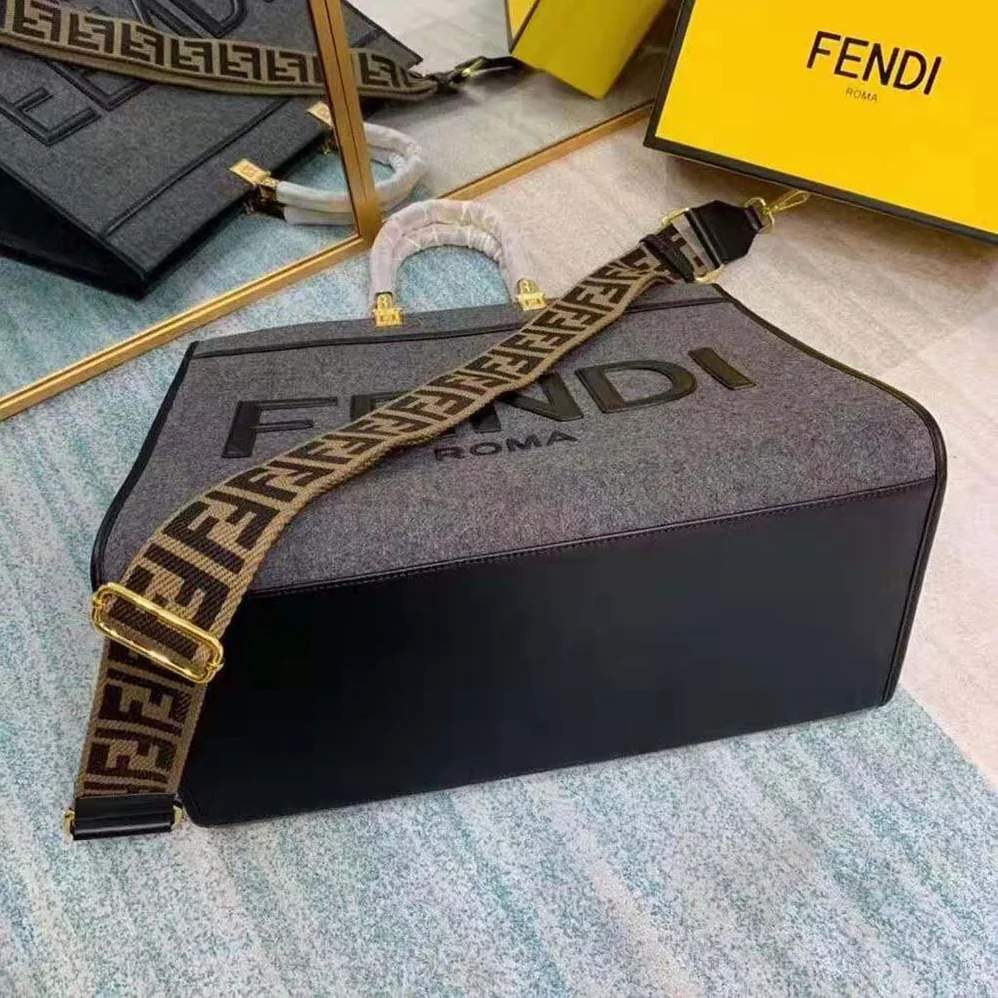 Fendi Fendi Sunshine Large Gray Flannel Shopper for Women