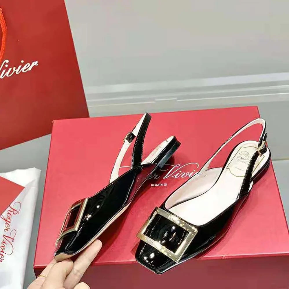 Roger Vivier Trompette Metal Buckle Slingback Ballerinas in Patent Leather for Women in Black Roger Vivier Trompette Metal Buckle Slingback Ballerinas in Patent Leather for Women in Black