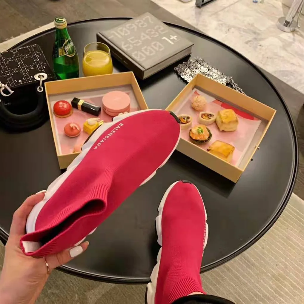 Balenciaga Speed Trainers in Knit and Balenciaga Logo for Women in Rose