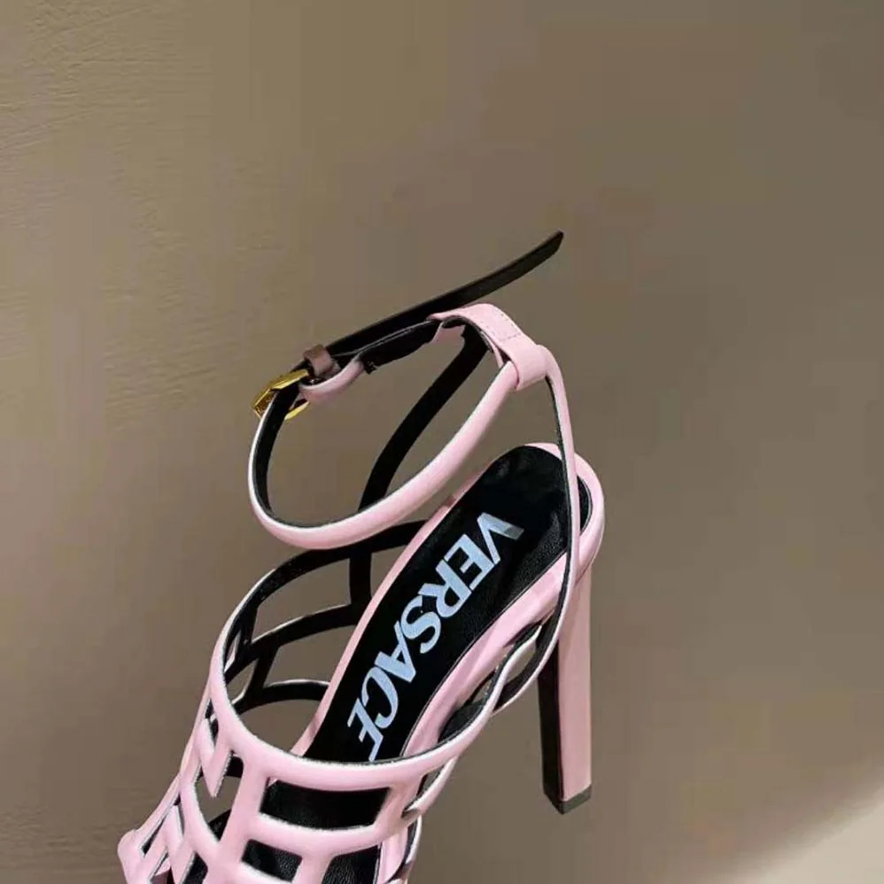 Versace Greca Maze Sandals in 15cm Heel Height for Women in Pink Versace Greca Maze Sandals in 15cm Heel Height for Women in Pink