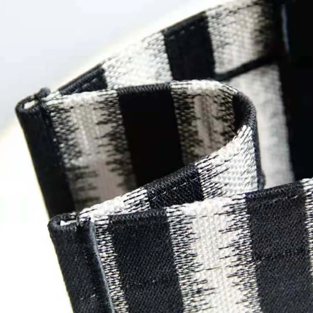 Dior Dior Book Tote Blue D for Women in Stripes Embroidery Dior Dior Book Tote Blue D for Women in Stripes Embroidery