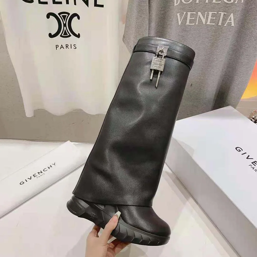 Givenchy Shark Lock Biker Boots in Grained Leather for Women in Black Givenchy Shark Lock Biker Boots in Grained Leather for Women in Black