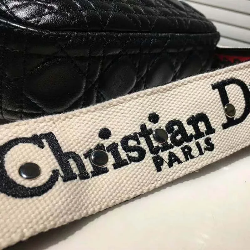 Dior Diorquake Clutch in Black Lambskin for Women in Black Dior Diorquake Clutch in Black Lambskin for Women in Black