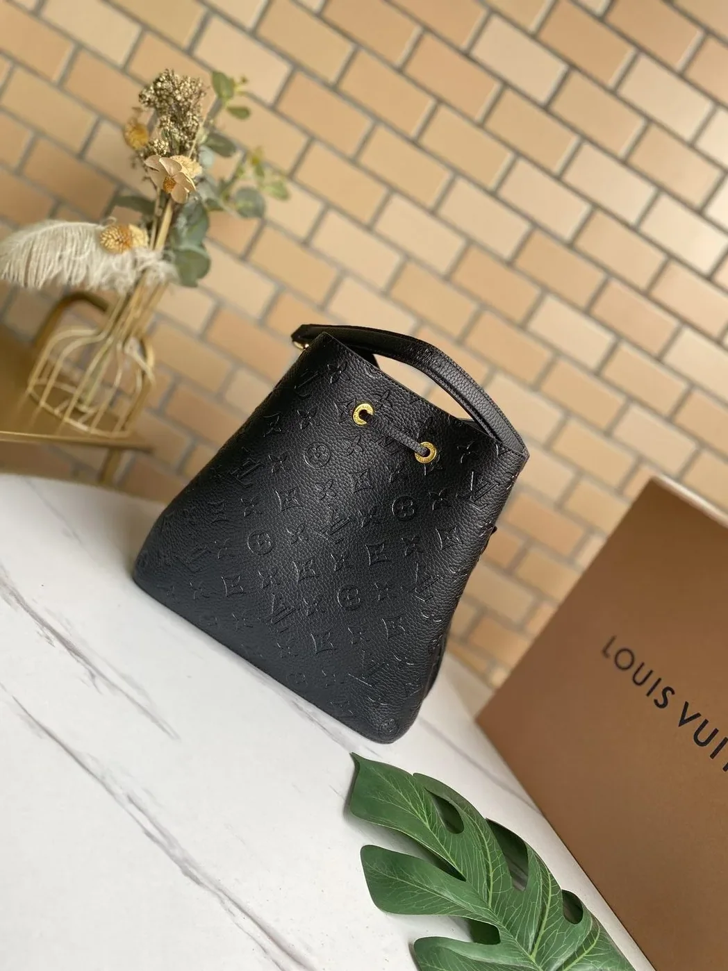 Louis Vuitton NeoNoe MM Bucket Bag Monogram Empreinte Black
