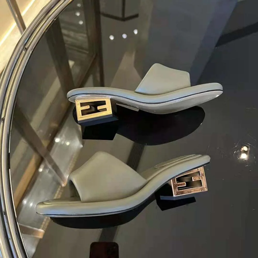 Fendi Baguette Green Nappa Leather Slides for Women Fendi Baguette Green Nappa Leather Slides for Women
