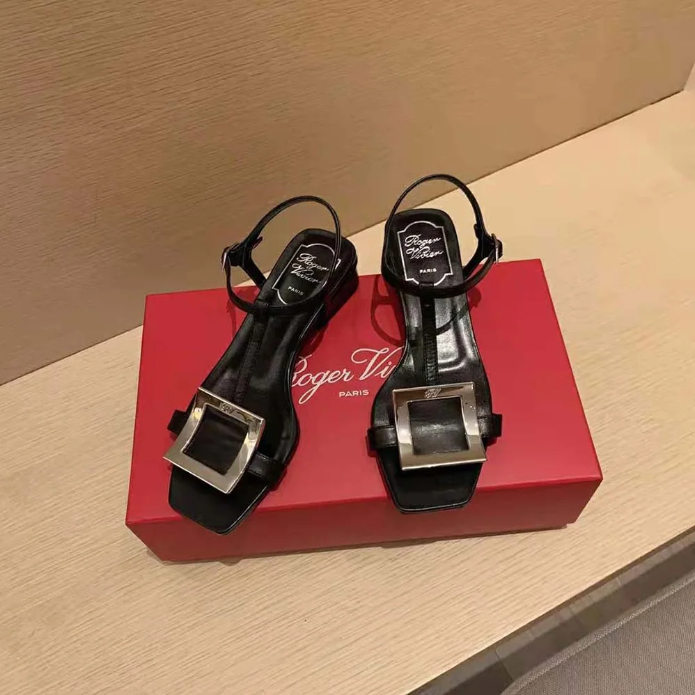 Roger Vivier Bikiviv' Metal Buckle Sandals in Leather for Women in Black Roger Vivier Bikiviv' Metal Buckle Sandals in Leather for Women in Black