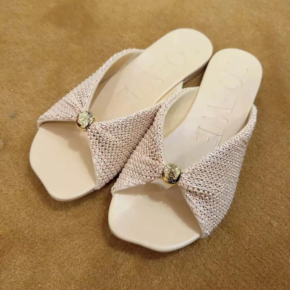 Loewe Pebble Soft Slide in Raffia for Women in effect Fabric