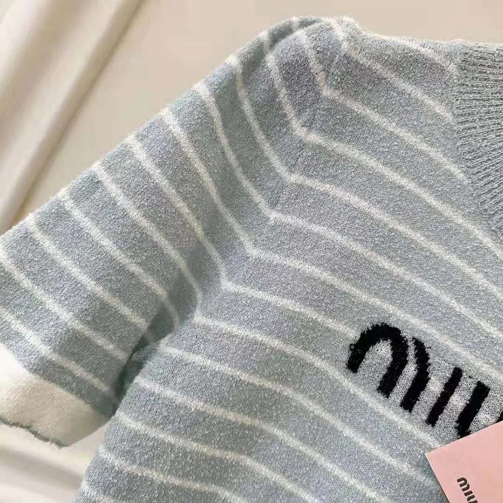 Miu Miu Bouclé Cotton Crew for Women in Neck Sweater Miu Miu Bouclé Cotton Crew for Women in Neck Sweater