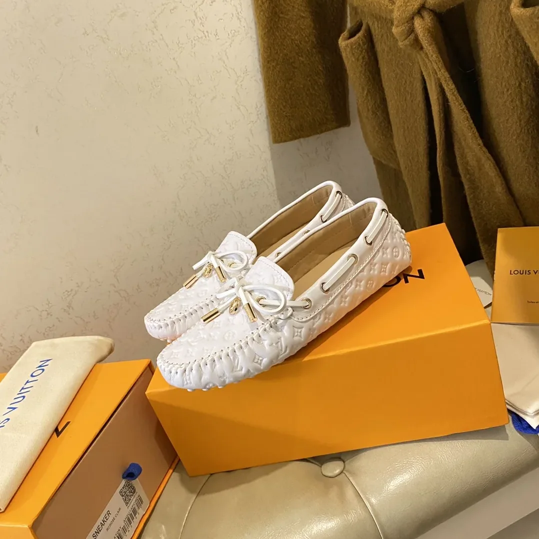 Louis Vuitton Gloria Flat Loafer White