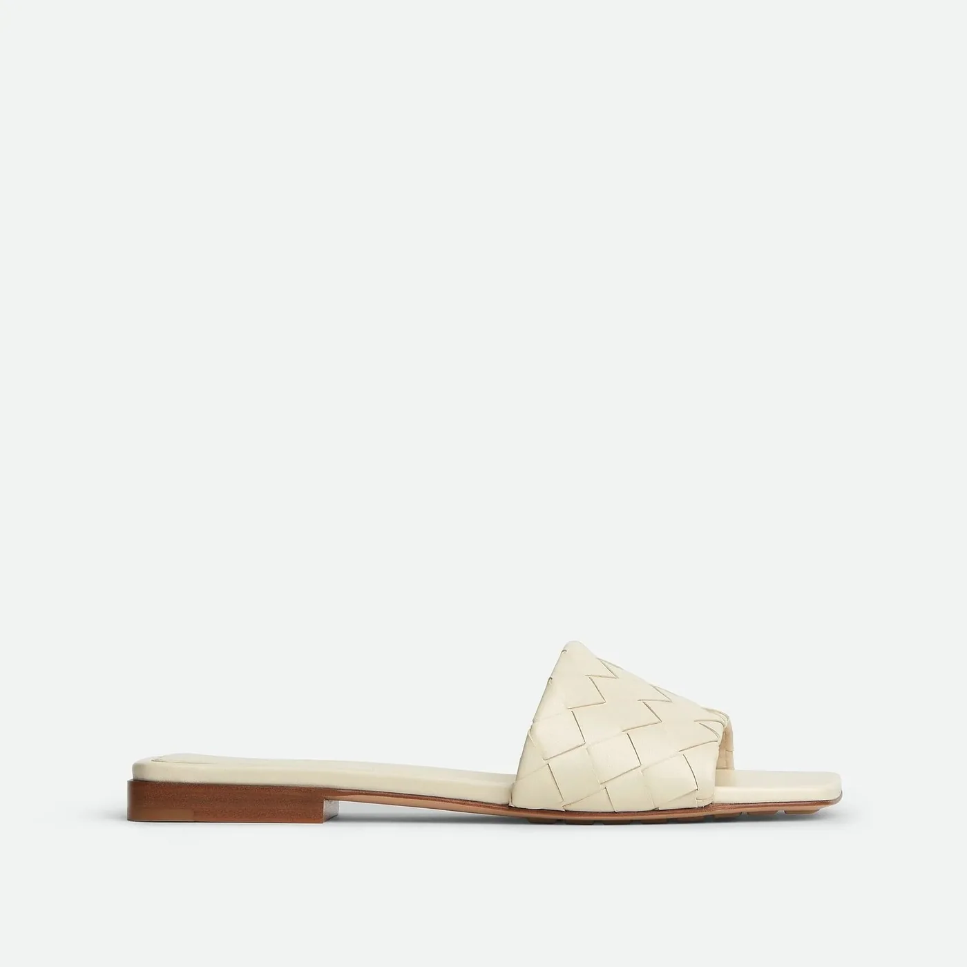 Bottega Veneta Parco Flat Mule Sea Salt Bottega Veneta Parco Flat Mule Sea Salt
