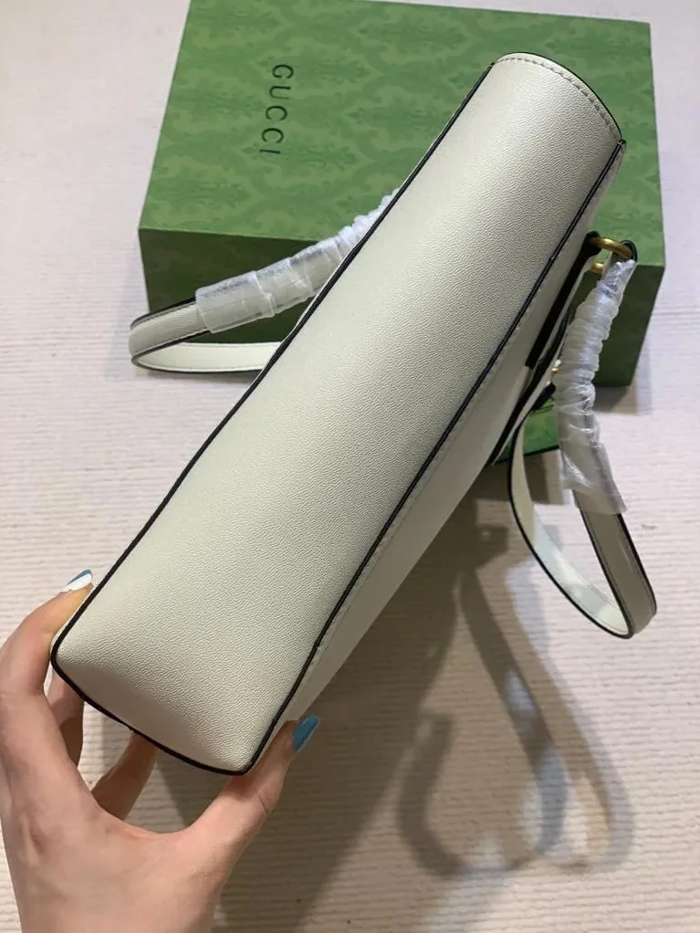 Gucci Medium Tote With Double G White / Gucci Medium Tote With Double G White /