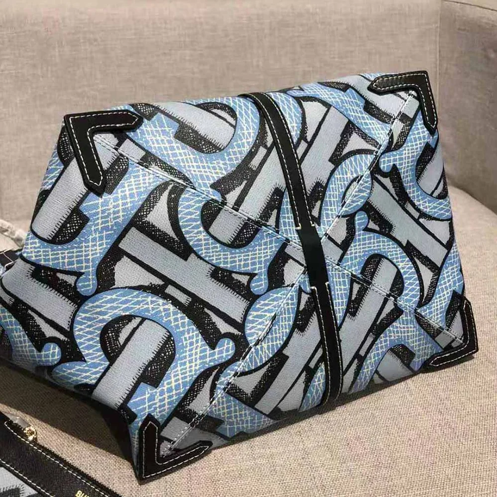 Burberry Mini Monogram Print E-canvas Beach Tote for Women in Blue Burberry Mini Monogram Print E-canvas Beach Tote for Women in Blue