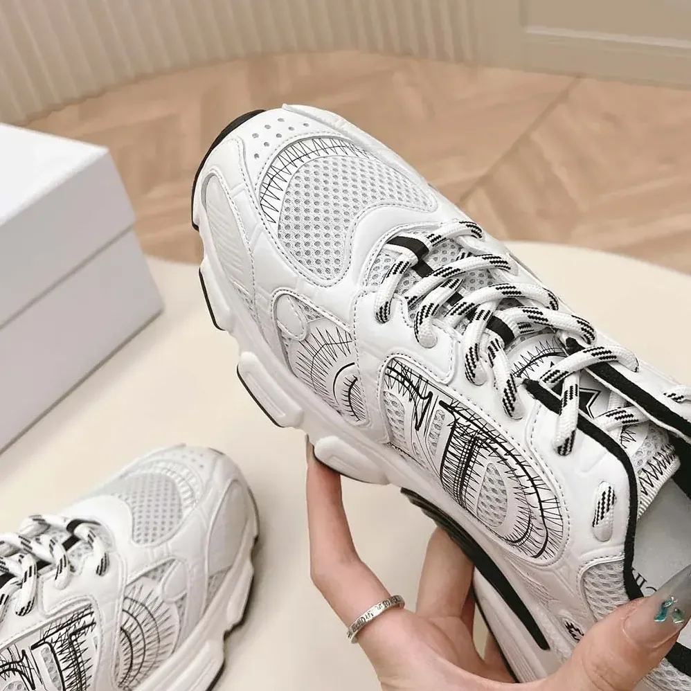 Dior Chrono Sneaker White and Black Mesh with Leather for Women in Effect Panels Dior Chrono Sneaker White and Black Mesh with Leather for Women in Effect Panels