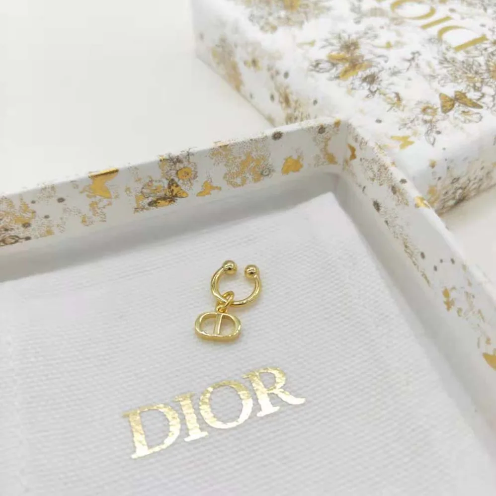Dior Petit CD Ear Jewelry Gold for Women in Finish Metal