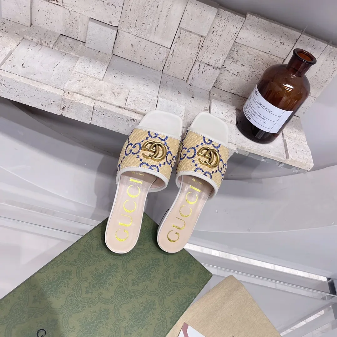 Gucci GG Raffia Effect Slide White for Women Gucci GG Raffia Effect Slide White for Women