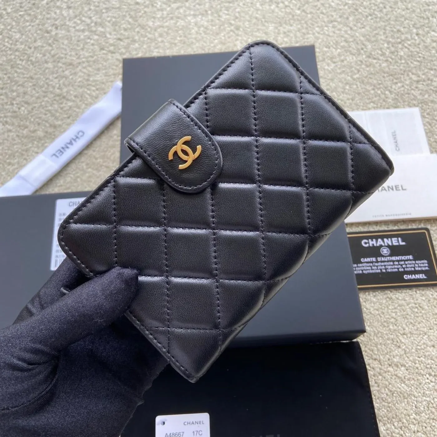 Chanel CC Lambskin Wallet Gold Hardware Black / Chanel CC Lambskin Wallet Gold Hardware Black /