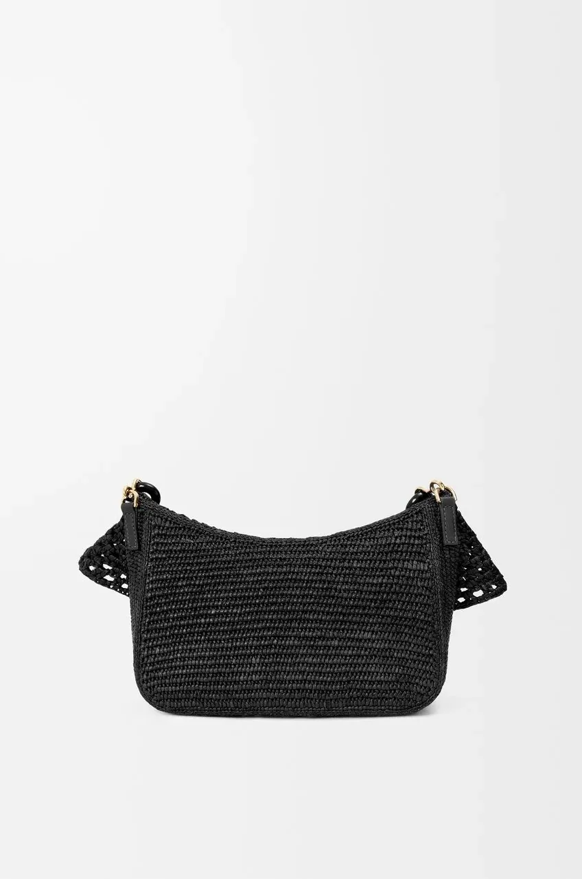 Loewe Medium Ola Bag In Raffia Black / AP22P22X02 Loewe Medium Ola Bag In Raffia Black / AP22P22X02