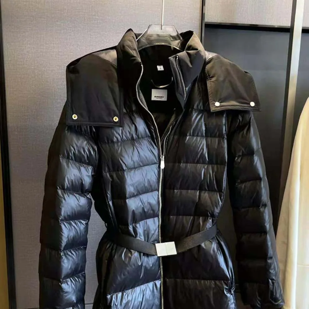 Burberry Contrast Hood Nylon Mid for Women in Length Puffer Coat Burberry Contrast Hood Nylon Mid for Women in Length Puffer Coat
