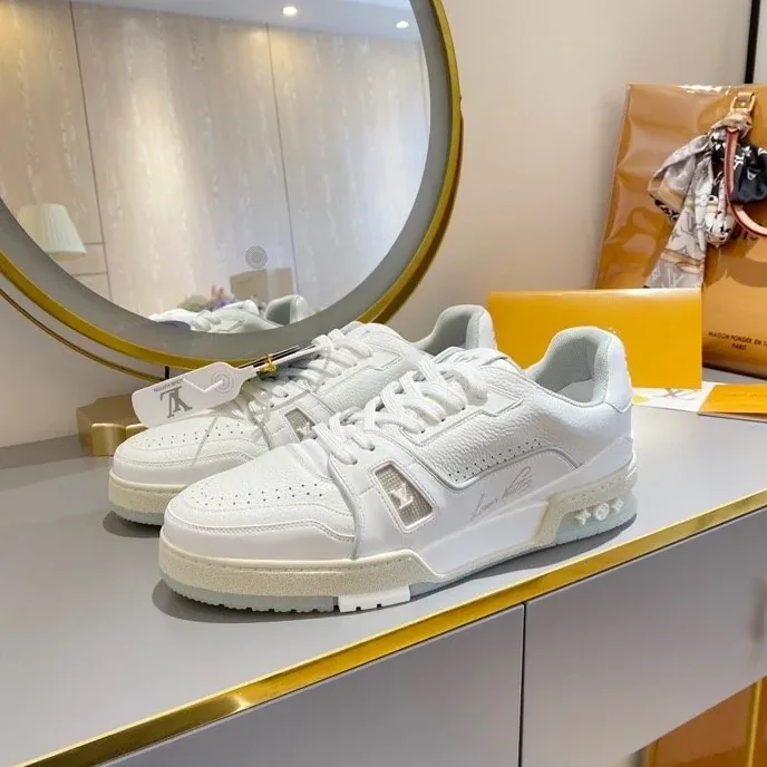 Louis Vuitton Trainer Sneaker Rubber Grain White Virgil Abloh LV 1A8WAX Louis Vuitton Trainer Sneaker Rubber Grain White Virgil Abloh LV 1A8WAX