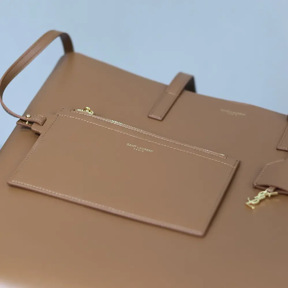 Saint Laurent YSL Shopping Saint Laurent in Leather for Women in Brown Saint Laurent YSL Shopping Saint Laurent in Leather for Women in Brown