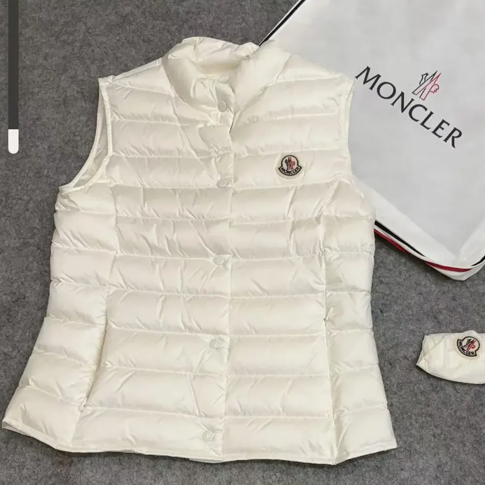 Moncler Liane Verstaubare Daunenweste for Women in White