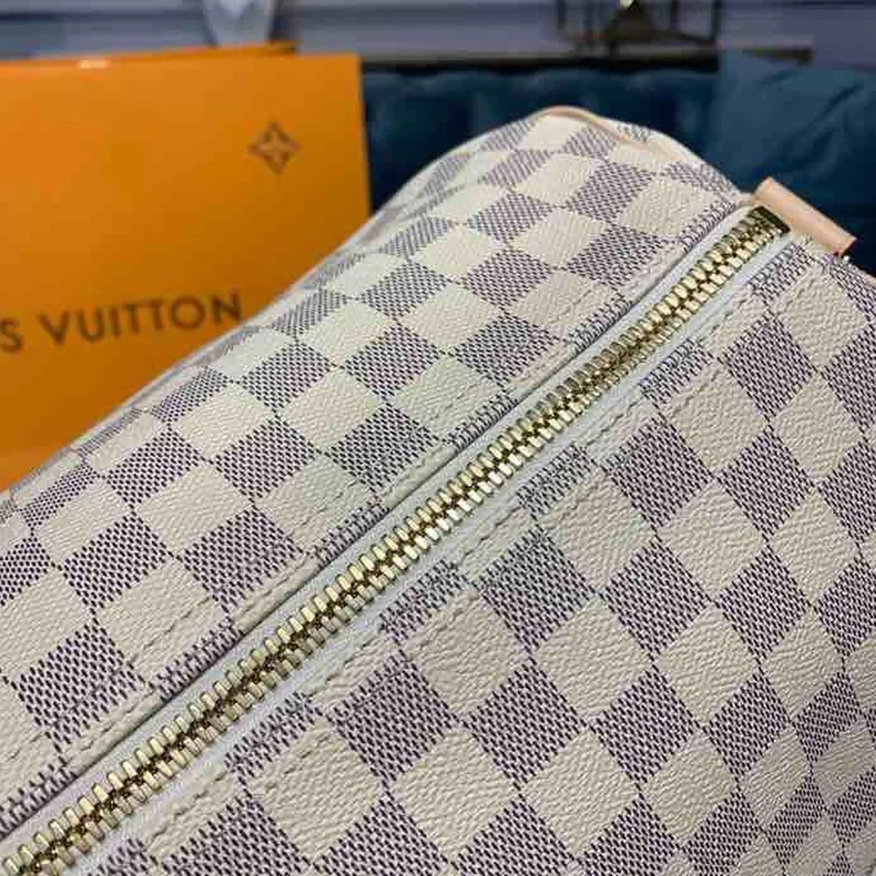 Louis Vuitton Keepall Bandouliere 55 Travel Bag in Damier Azur Gold Hardware Louis Vuitton Keepall Bandouliere 55 Travel Bag in Damier Azur Gold Hardware