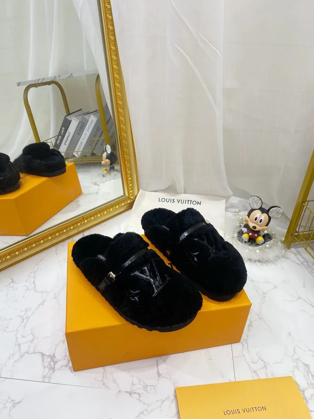 Louis Vuitton Winterbreak Flat Comfort Mule Dark Blue for Women
