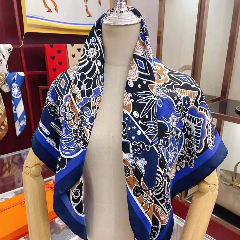 Hermes Bingata Shawl 140 in Cashmere and Silk with Hand-Rolled Edges for Women in Navy Hermes Bingata Shawl 140 in Cashmere and Silk with Hand-Rolled Edges for Women in Navy
