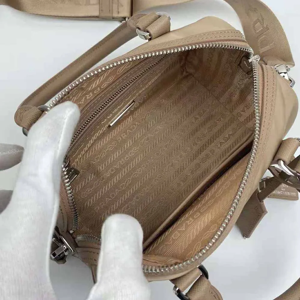 Prada Prada Re-Edition 2005 Nylon Bag for Women in Sandy Prada Prada Re-Edition 2005 Nylon Bag for Women in Sandy