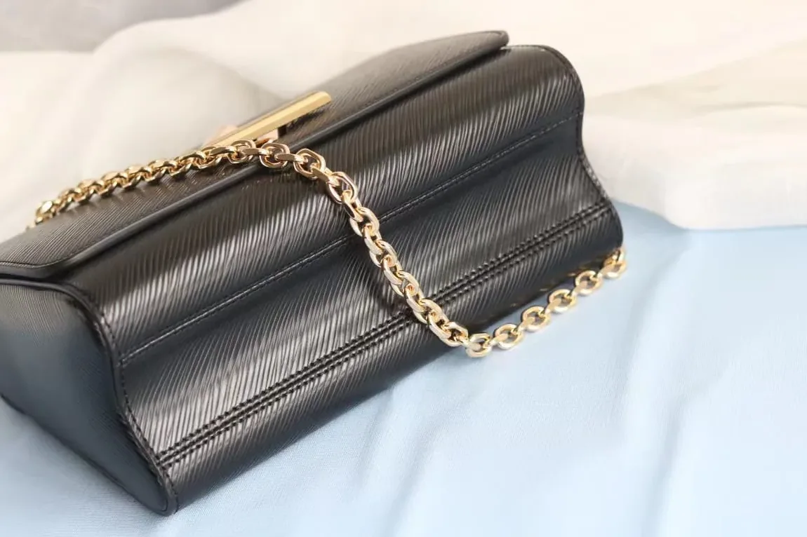 Louis Vuitton Twist MM Epi Black
