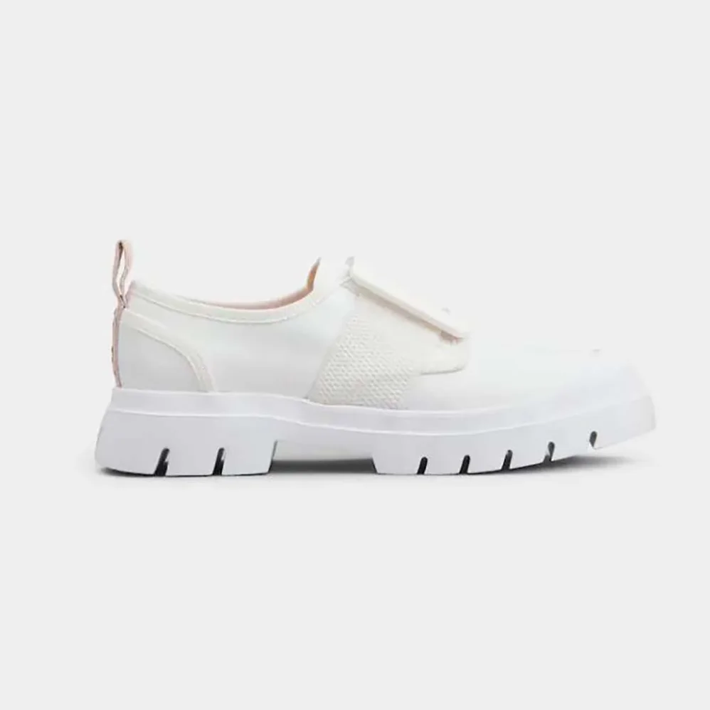 Roger Vivier Walky Viv' Lacquered Buckle Sneakers in Patent Leather for Women in White Roger Vivier Walky Viv' Lacquered Buckle Sneakers in Patent Leather for Women in White