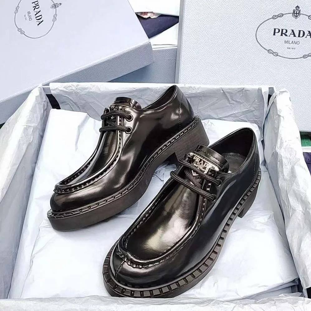 Prada Monolith Brushed Leather Lace-up Shoes for Women in Black Prada Monolith Brushed Leather Lace-up Shoes for Women in Black