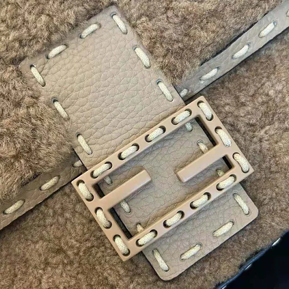 Fendi Baguette Beige Sheepskin Bag for Women