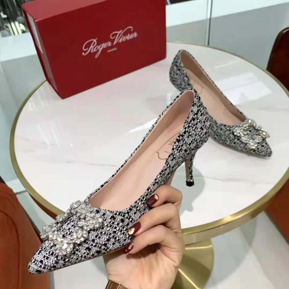 Roger Vivier Flower Strass Buckle Pumps in Fabrics for Women Roger Vivier Flower Strass Buckle Pumps in Fabrics for Women