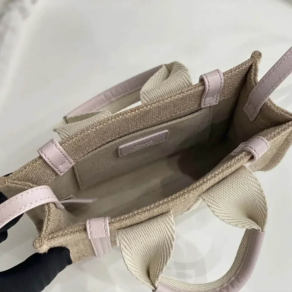 Chloe Mini Woody Tote Bag in Linen & Leather for Women in Pink