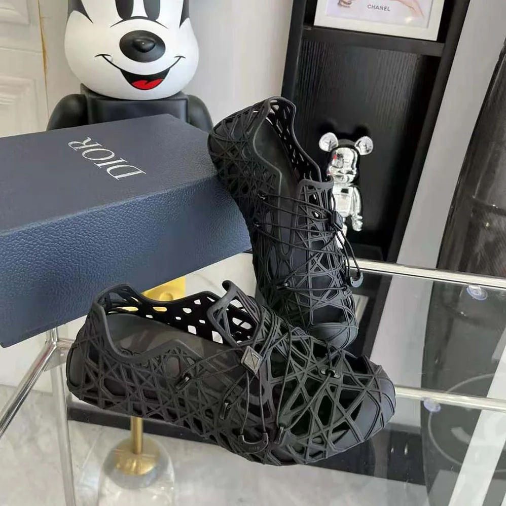 Dior Warp Sandal Black Cosmo Rubber with Warped Cannage Motif for Men