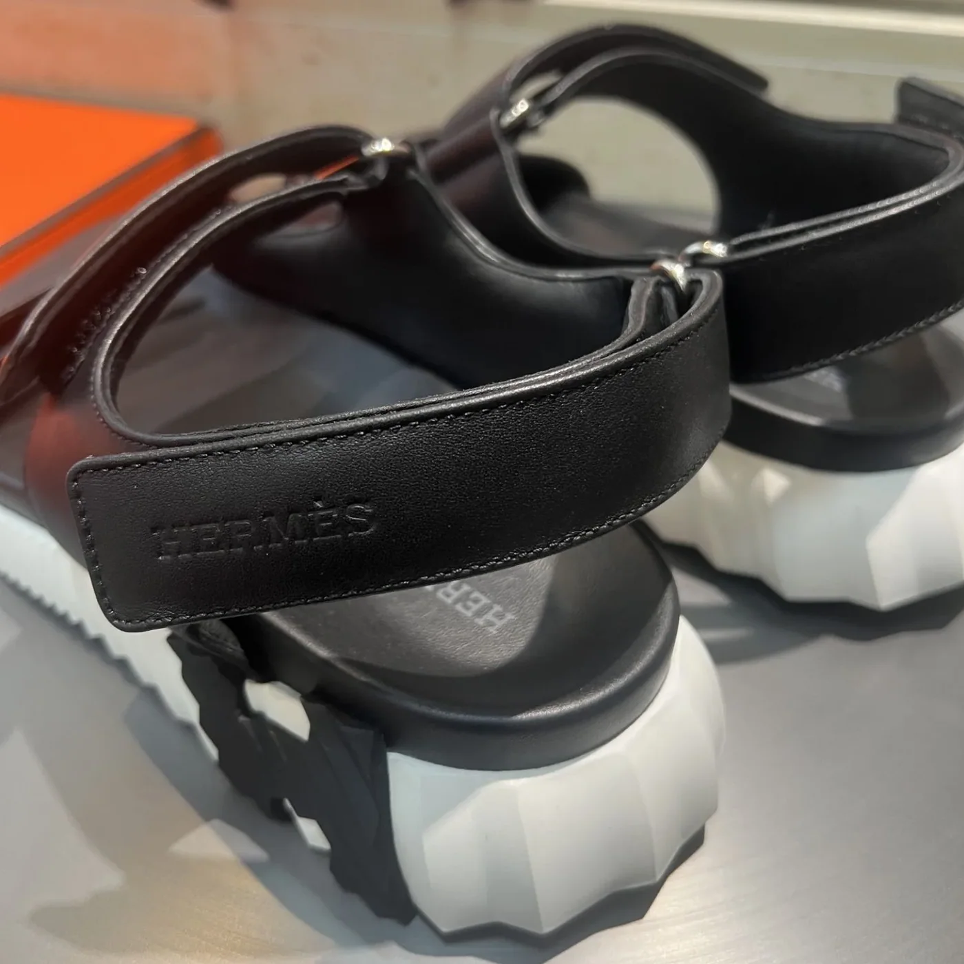 Hermes Junior Sandals Noir Hermes Junior Sandals Noir