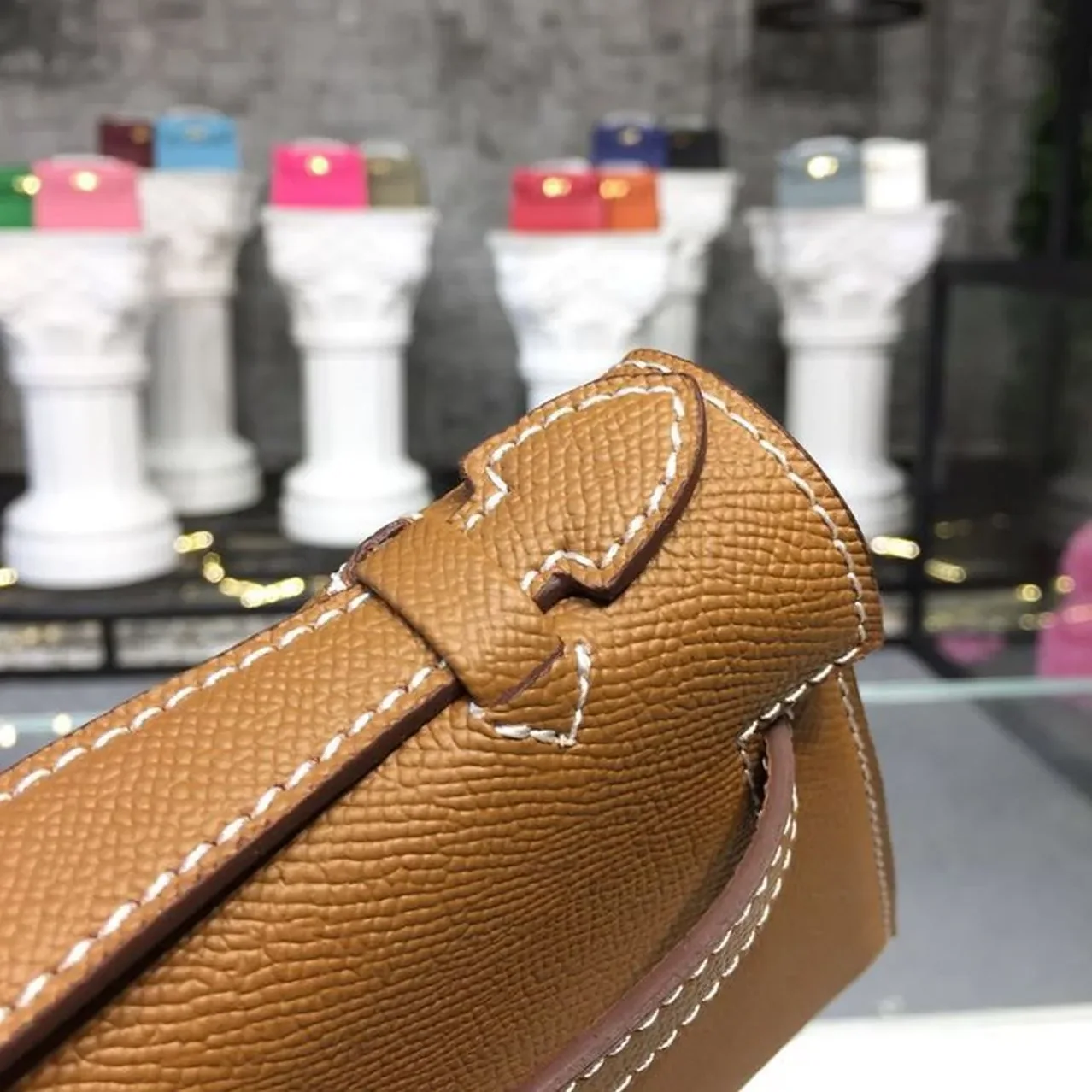 Hermes Mini Kelly KP Pochette Gold Gold Toned Hardware / Hermes Mini Kelly KP Pochette Gold Gold Toned Hardware /