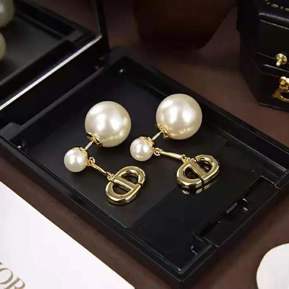 Dior 30 Montaigne Earrings Gold-Finish Metal and White Resin Pearls for Women